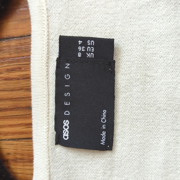 ASOS Keyhole Cropped Long Sleeve - Picture 4 of 5